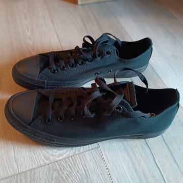 Converse all star crne