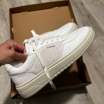 Nove Copenhagen tenisice, broj 45!