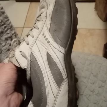 Ecco br.46 kožne kvalitetne udobne tenisice