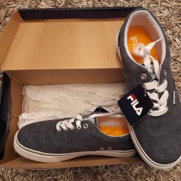 FILA- muške tenisice br. 41- NOVO