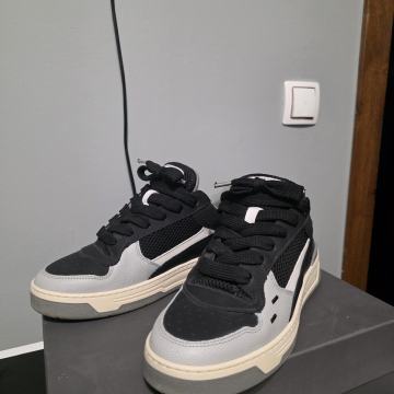 Filling Pieces Cruiser