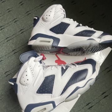 NIKE AIR JORDAN RETRO 6 OLYMPIC BR.42.5