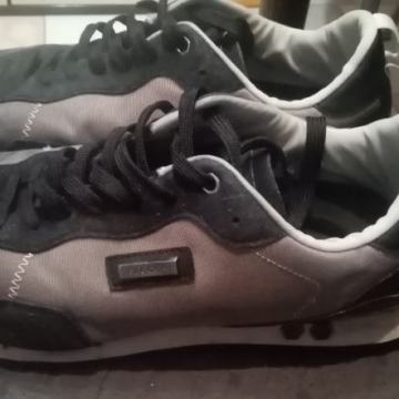 Gruyff br.44 kvalitetne udobne tenisice