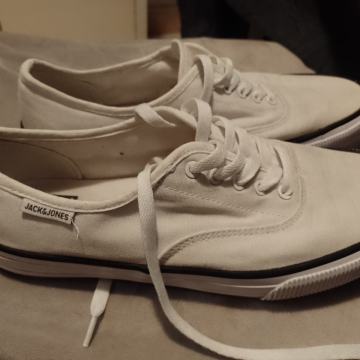 Jack &Jones br.42 kvalitetne platnene udobne tenisice