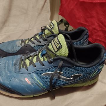 Joma br.40 kvalitetne tenisice za nogomet