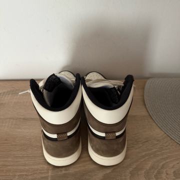 Jordan 1 High Dark Mocha tenisice