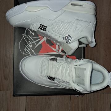 Jordan 4 Retro Pure Money