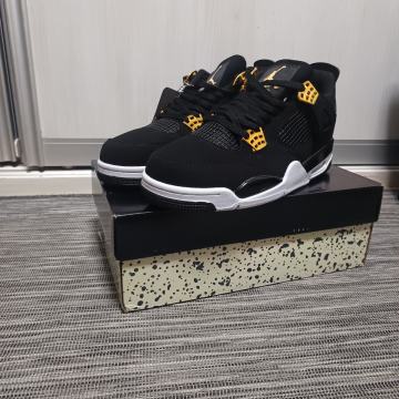 Jordan 4