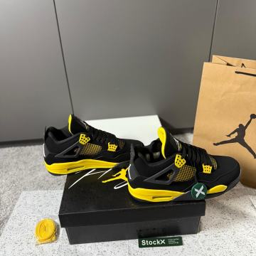 Jordan 4 Thunder
