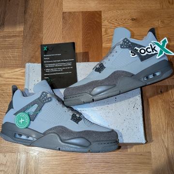 Jordan 4 "wet cement"