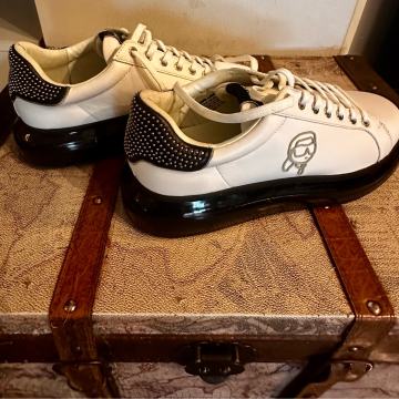 KARL LAGERFELD BR.44