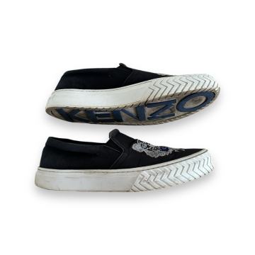 Kenzo tenisice EUR 44