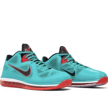 LeBron 42.5 tenisce original from USA ( NIKE)