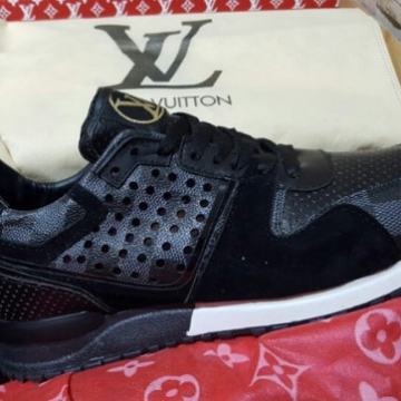 Louis Vuitton Patike/Tene