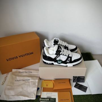 Louis Vuitton Trainer White Black