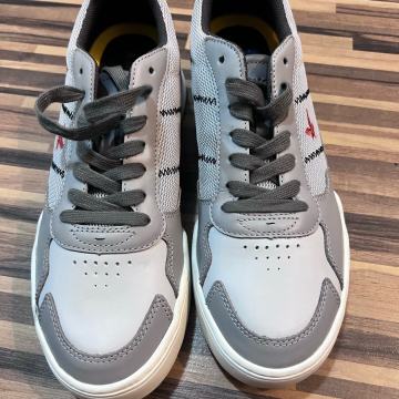 LYLE & SCOTT NOVE TENISICE vel:42