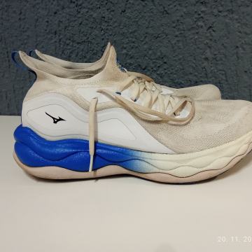Mizuno tenisice za trčanje