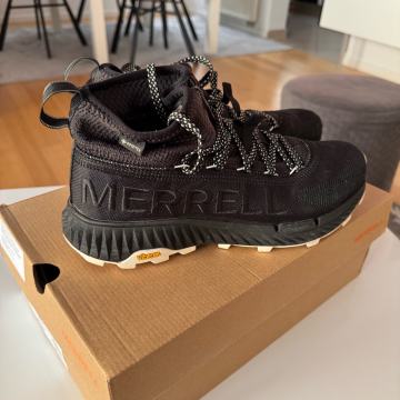 Merrel trail/planinarske tenesice