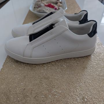 Muške moderne tenisice ALDO , nošene 1x , br 42