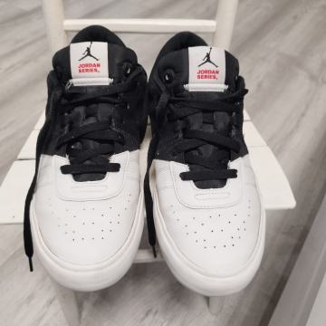 Muške tenisice JORDAN SERIES 43