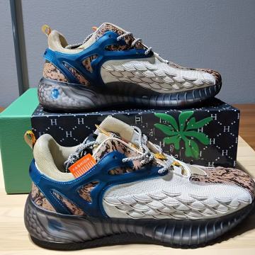 Muške tenisice za sve terene s višebojnim gumenim potplatom