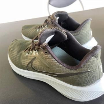 Muške tenisice za trčanje NIKE PEGASUS Air Zoom 39 -Veličina 43.