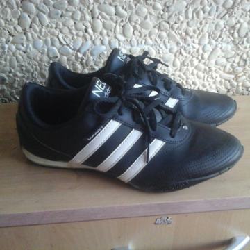 Neoadidas br 39 kožne udobne tenisice kao nove