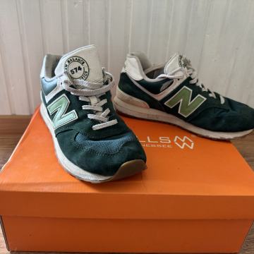 New Balance 574 Athletics Classic Tenisice vel. 40.5