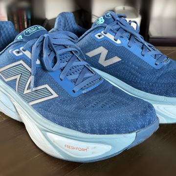 New Balance Fresh Foam X More 5, broj 46,5
