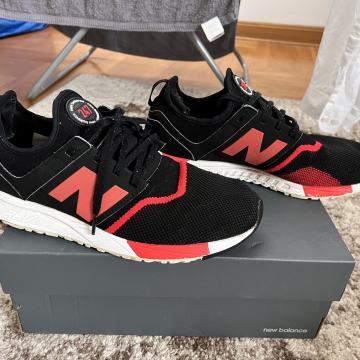 New Balance Tenisice vel. 43