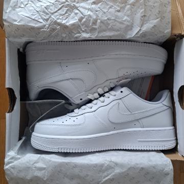 NIKE AF1 Air Force 1 (42,5)