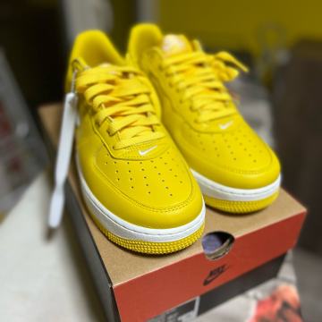 Nike AIR FORCE 1 LOW RETRO