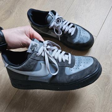 Nike Air force 1 sive 44