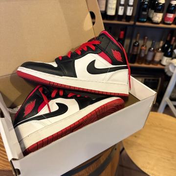 Nike Air Jordan 1 Mid