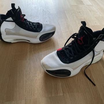 Nike Air Jordan tenisice broj 45