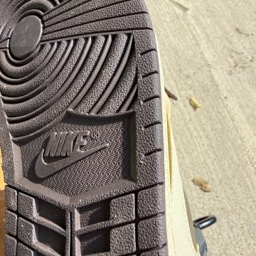 Nike Air Jordan Travis Scott reverse mocha 45.