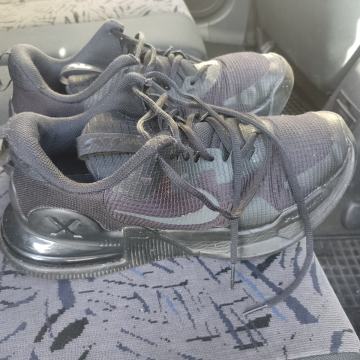 Nike air max br.43 kvalitetne udobne i lijepe