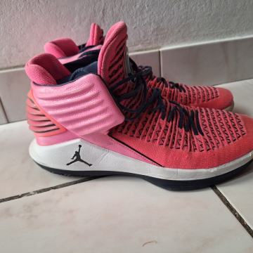 Nike Jordan vel 44