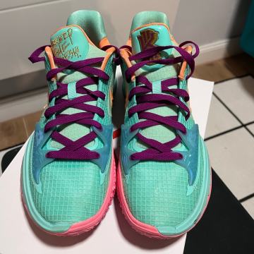 Nike Kyrie 4 Low Keep Sue Fresh