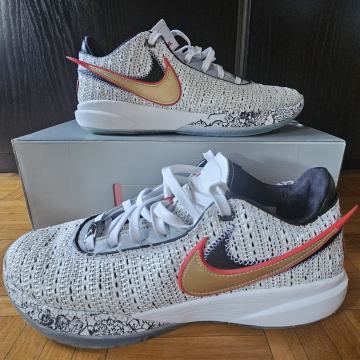 Nike LeBron 20 veličina 44