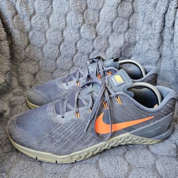 Nike Metcon 44,5 tenisice za teretnu