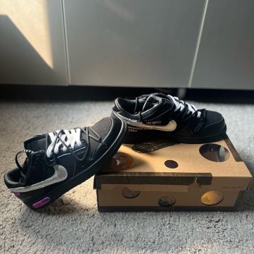 Nike Off-White Dunk lot 50