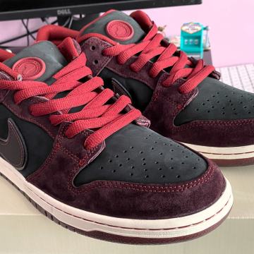 Nike SB Dunk Low Riot Skateshop vel.46