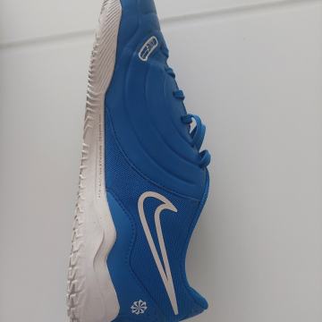 Nike Tiempo, tenisice za mali nogomet