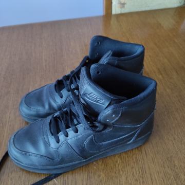 Nike visoke tenisice br.41