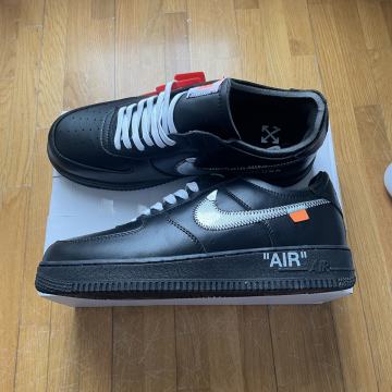 Off White x Nike Air Force 1