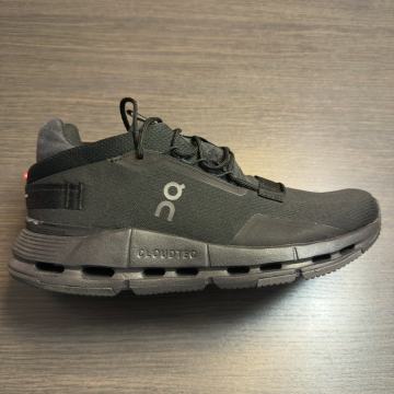 On running Cloudnova 2 tenisice broj 42.5