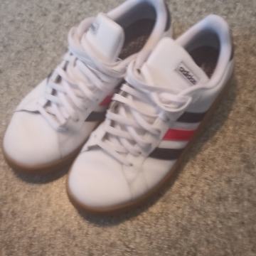 Patike i muške cipele 43...30 eura / par