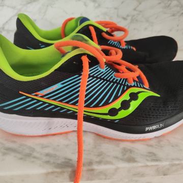 Patike Saucony Guide 14