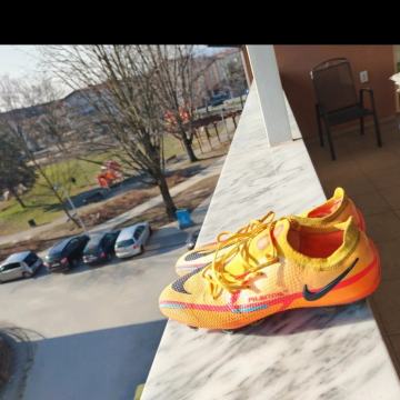 Phantom kopacke kramponi